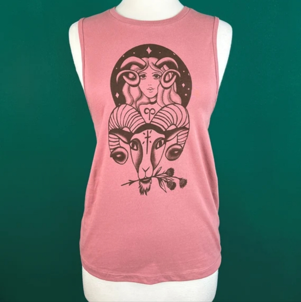 NWOT Aries mountain girl muscle tank